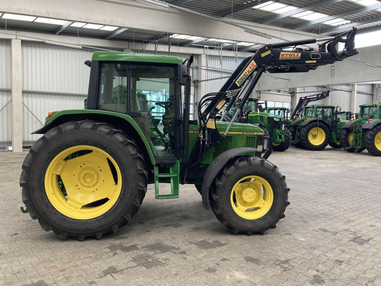 John Deere 6300 - Τρακτέρ: φωτογραφία 5 John Deere 6300 - Τρακτέρ: φωτογραφία 5