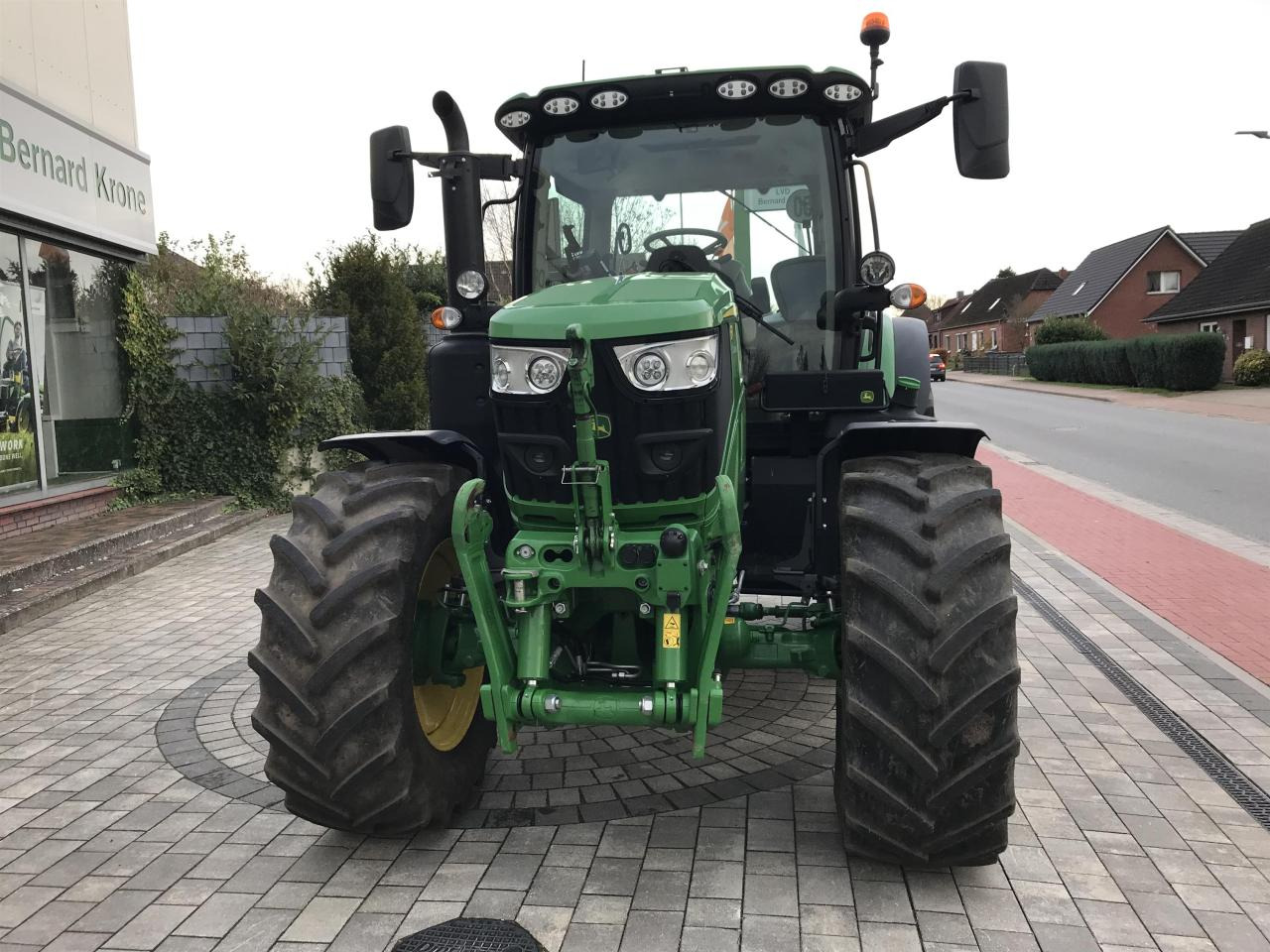 John Deere 6R 140 - Τρακτέρ: φωτογραφία 2 John Deere 6R 140 - Τρακτέρ: φωτογραφία 2