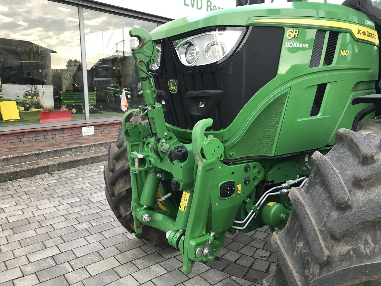 John Deere 6R 140 - Τρακτέρ: φωτογραφία 3 John Deere 6R 140 - Τρακτέρ: φωτογραφία 3