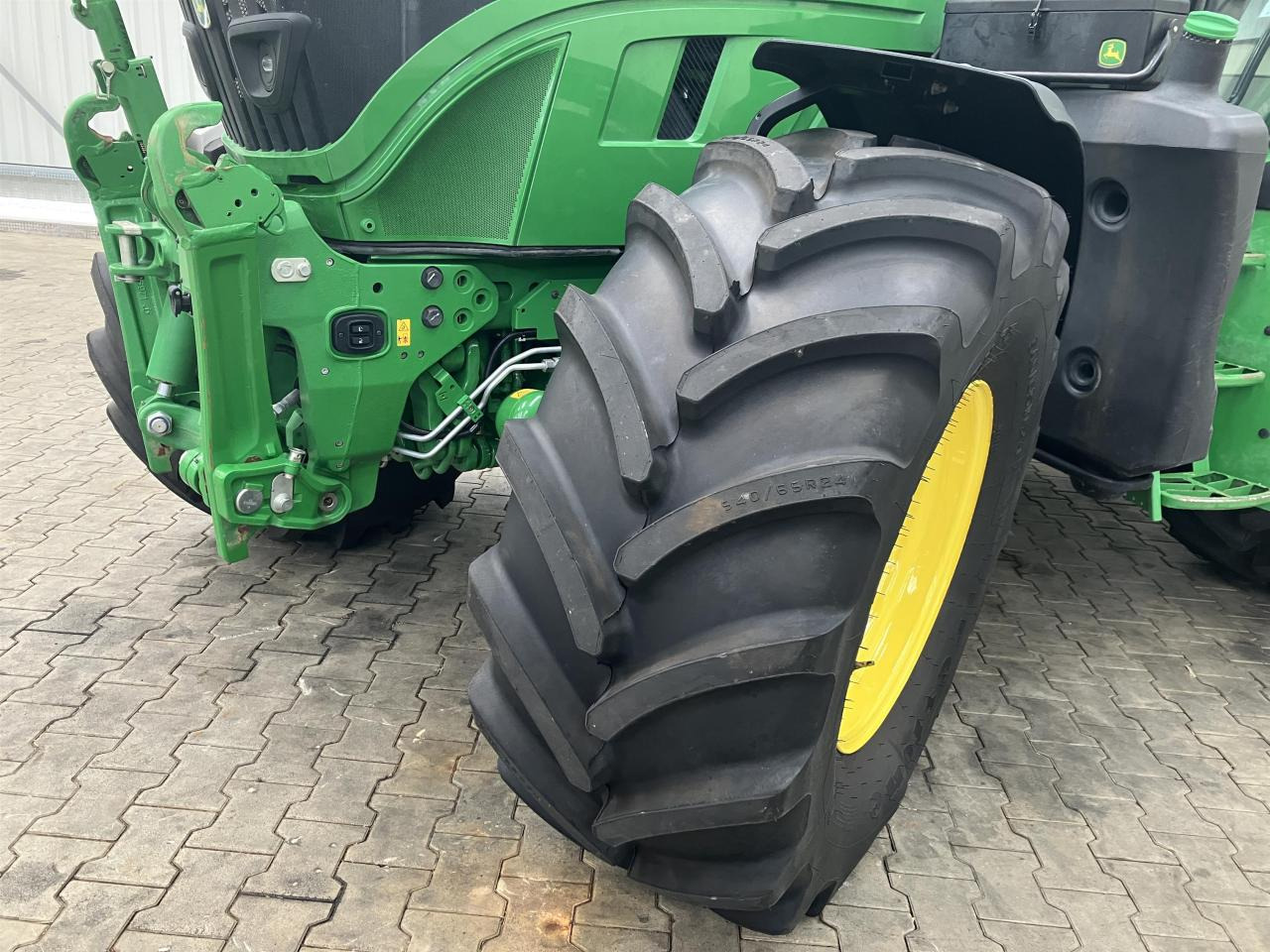 John Deere 6R 140 - Τρακτέρ: φωτογραφία 2 John Deere 6R 140 - Τρακτέρ: φωτογραφία 2