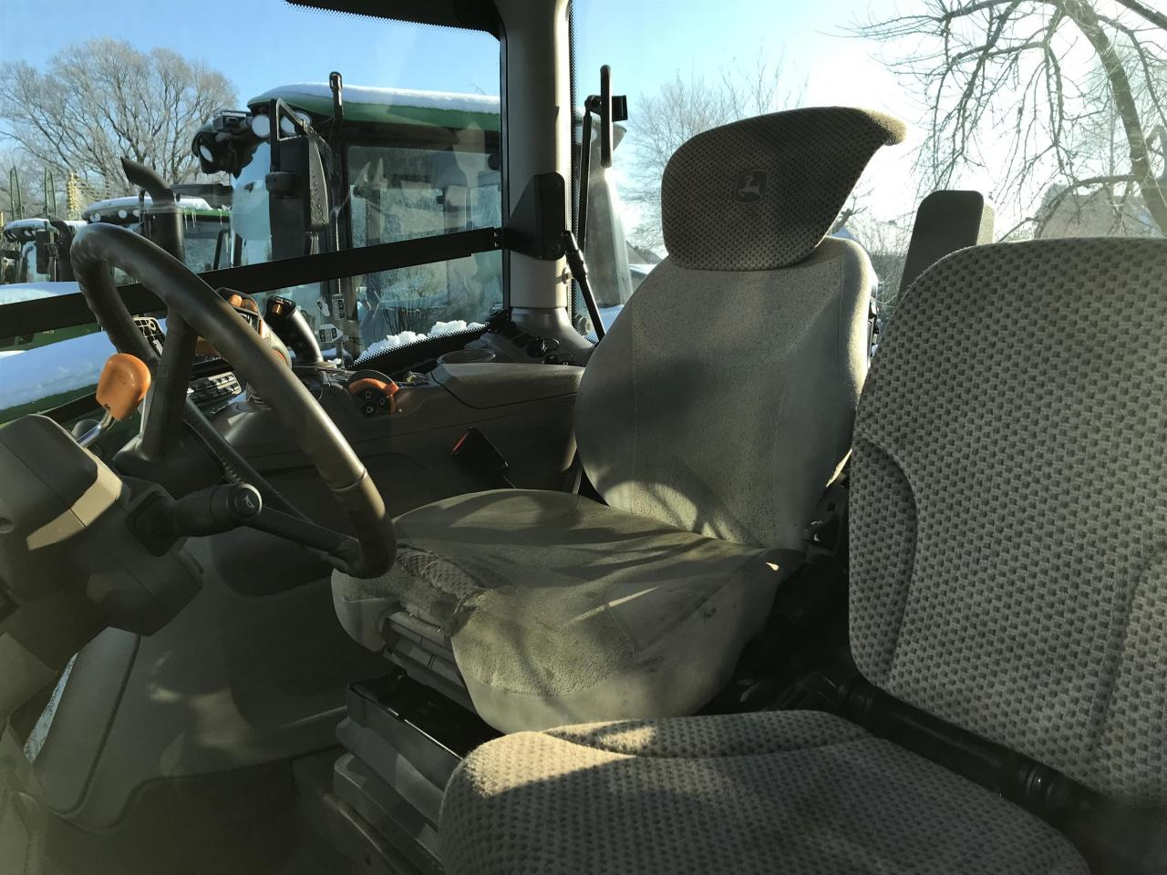 John Deere 6R 140 - Τρακτέρ: φωτογραφία 5 John Deere 6R 140 - Τρακτέρ: φωτογραφία 5