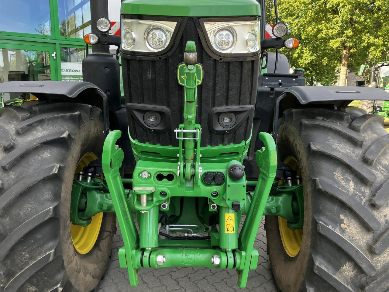 John Deere 6R 175 - Τρακτέρ: φωτογραφία 4 John Deere 6R 175 - Τρακτέρ: φωτογραφία 4