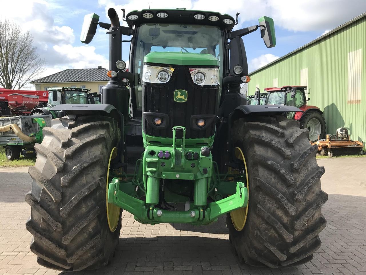 John Deere 6R 250 - Τρακτέρ: φωτογραφία 3 John Deere 6R 250 - Τρακτέρ: φωτογραφία 3