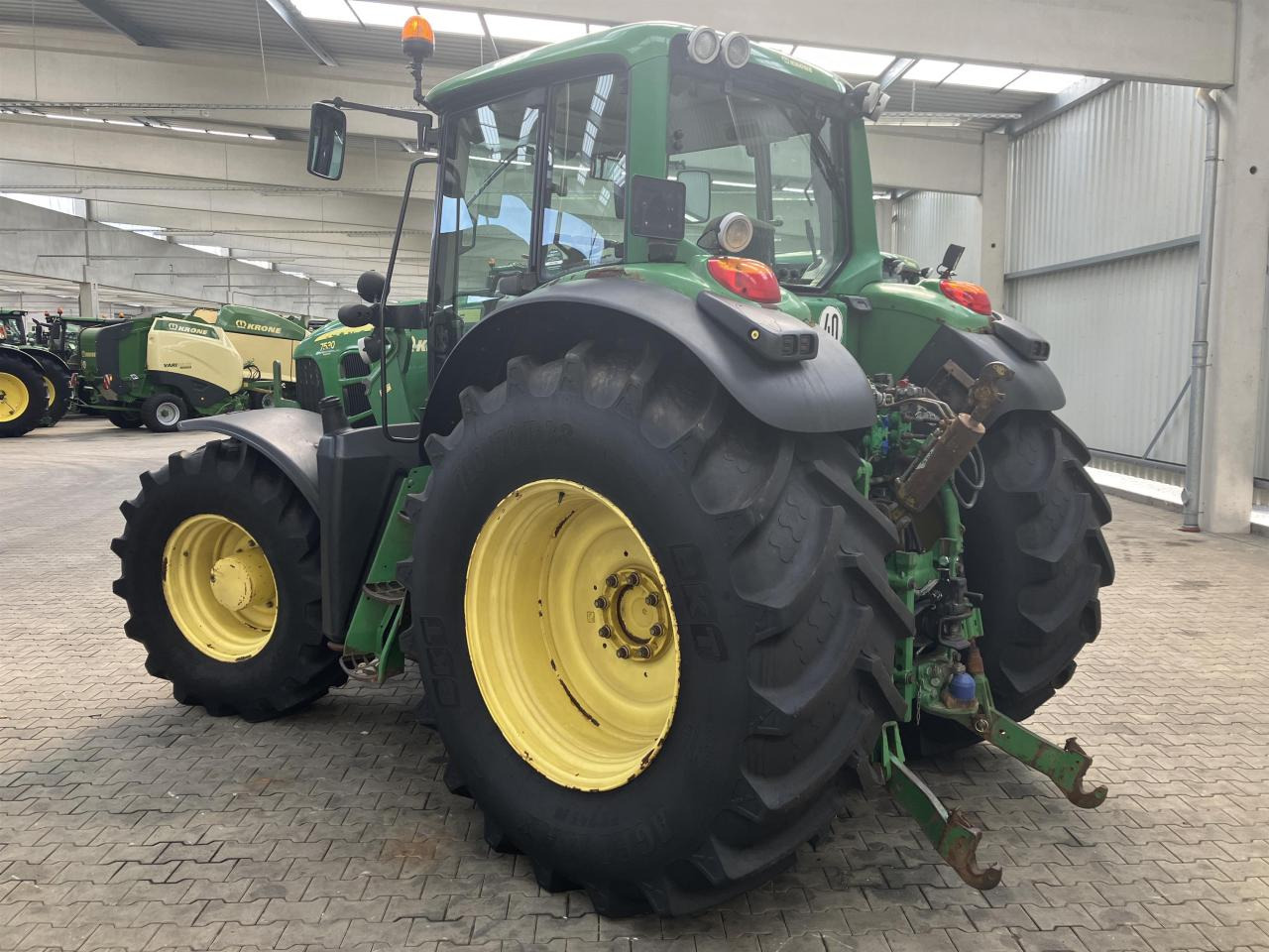 John Deere 7530 PREMIUM - Τρακτέρ: φωτογραφία 4 John Deere 7530 PREMIUM - Τρακτέρ: φωτογραφία 4