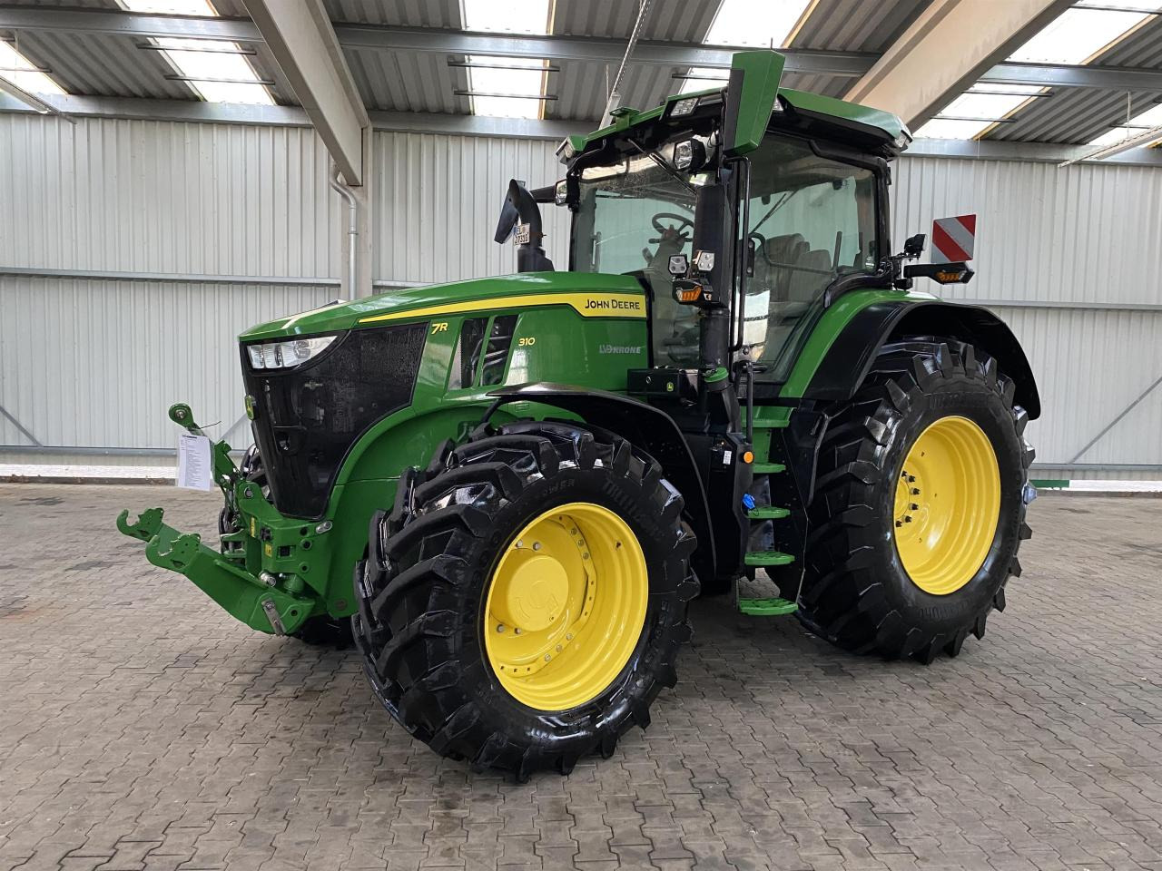 John Deere 7R 310 - Τρακτέρ: φωτογραφία 1 John Deere 7R 310 - Τρακτέρ: φωτογραφία 1