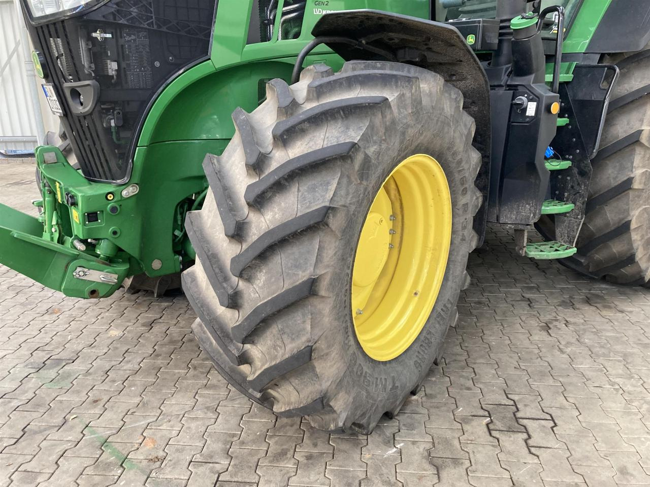 John Deere 7R 330 - Τρακτέρ: φωτογραφία 2 John Deere 7R 330 - Τρακτέρ: φωτογραφία 2