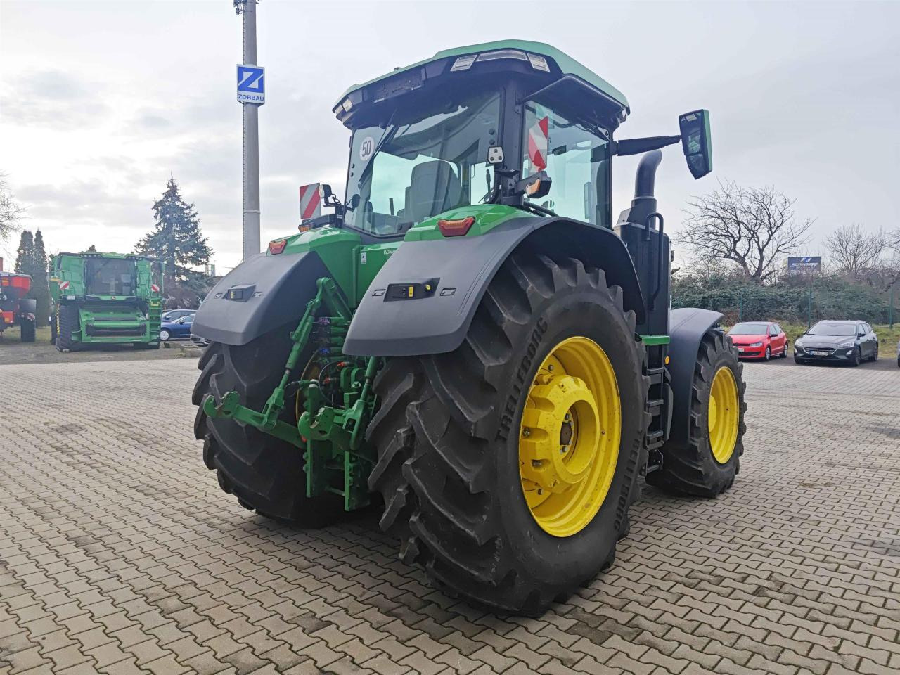 John Deere 7R 330 - Τρακτέρ: φωτογραφία 3 John Deere 7R 330 - Τρακτέρ: φωτογραφία 3