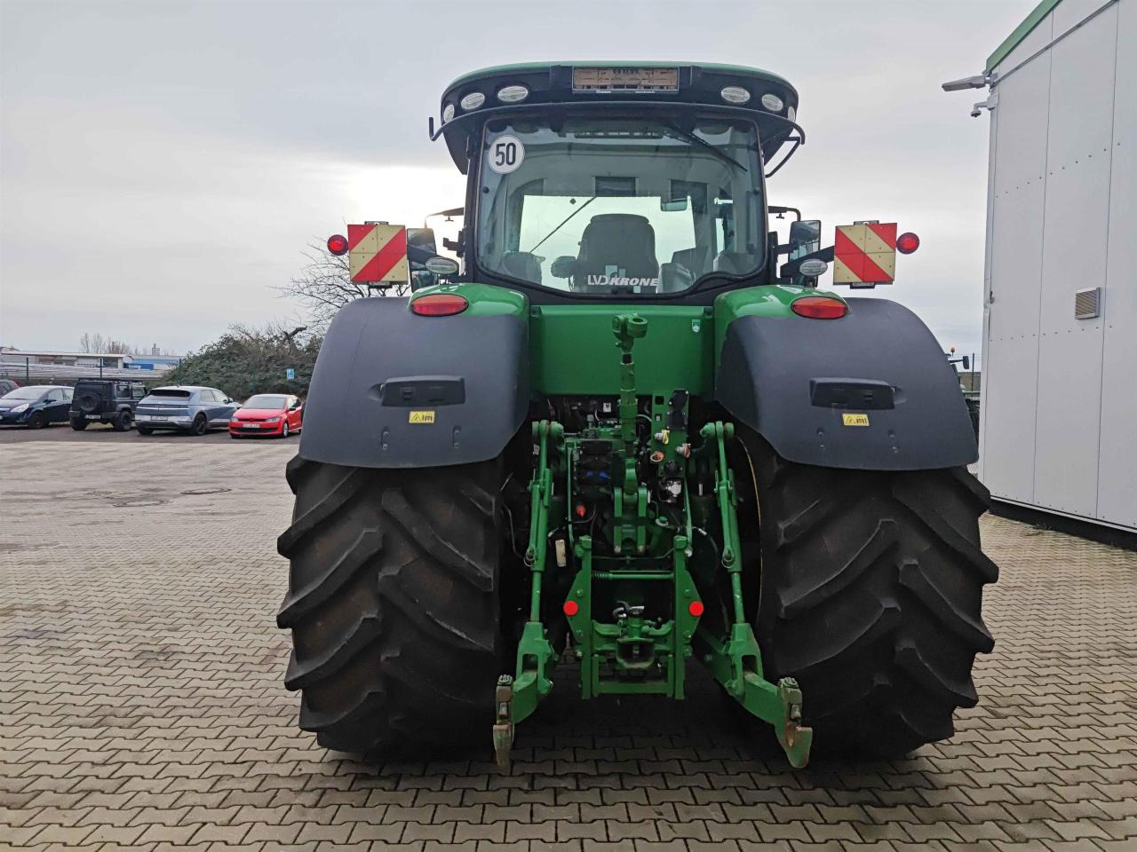 John Deere 8370R - Τρακτέρ: φωτογραφία 4 John Deere 8370R - Τρακτέρ: φωτογραφία 4