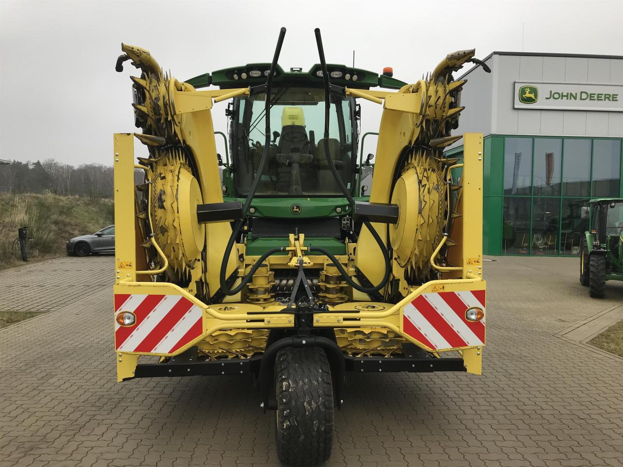 John Deere 8600 - Ενσιρωτική μηχανή: φωτογραφία 3 John Deere 8600 - Ενσιρωτική μηχανή: φωτογραφία 3