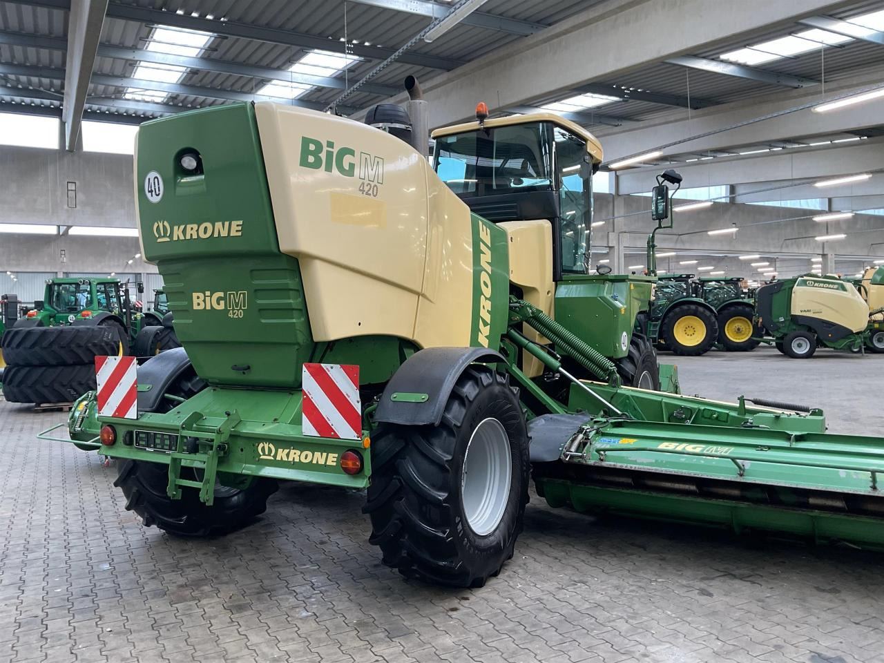 Krone Big M 420 CV - Χορτοκοπτικό: φωτογραφία 5 Krone Big M 420 CV - Χορτοκοπτικό: φωτογραφία 5