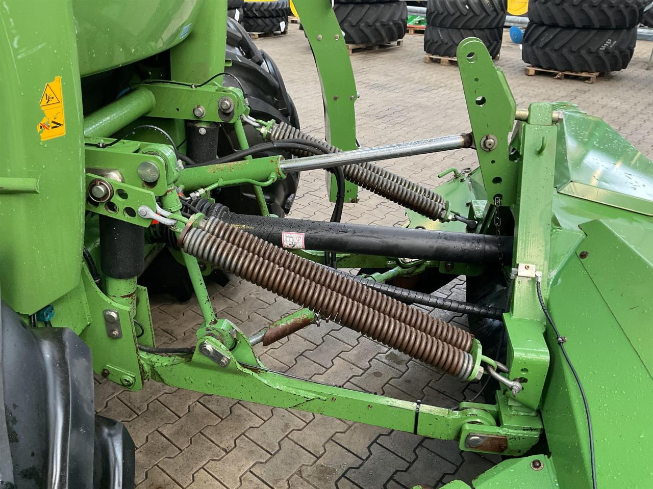 Krone Big M 420 CV - Χορτοκοπτικό: φωτογραφία 2 Krone Big M 420 CV - Χορτοκοπτικό: φωτογραφία 2