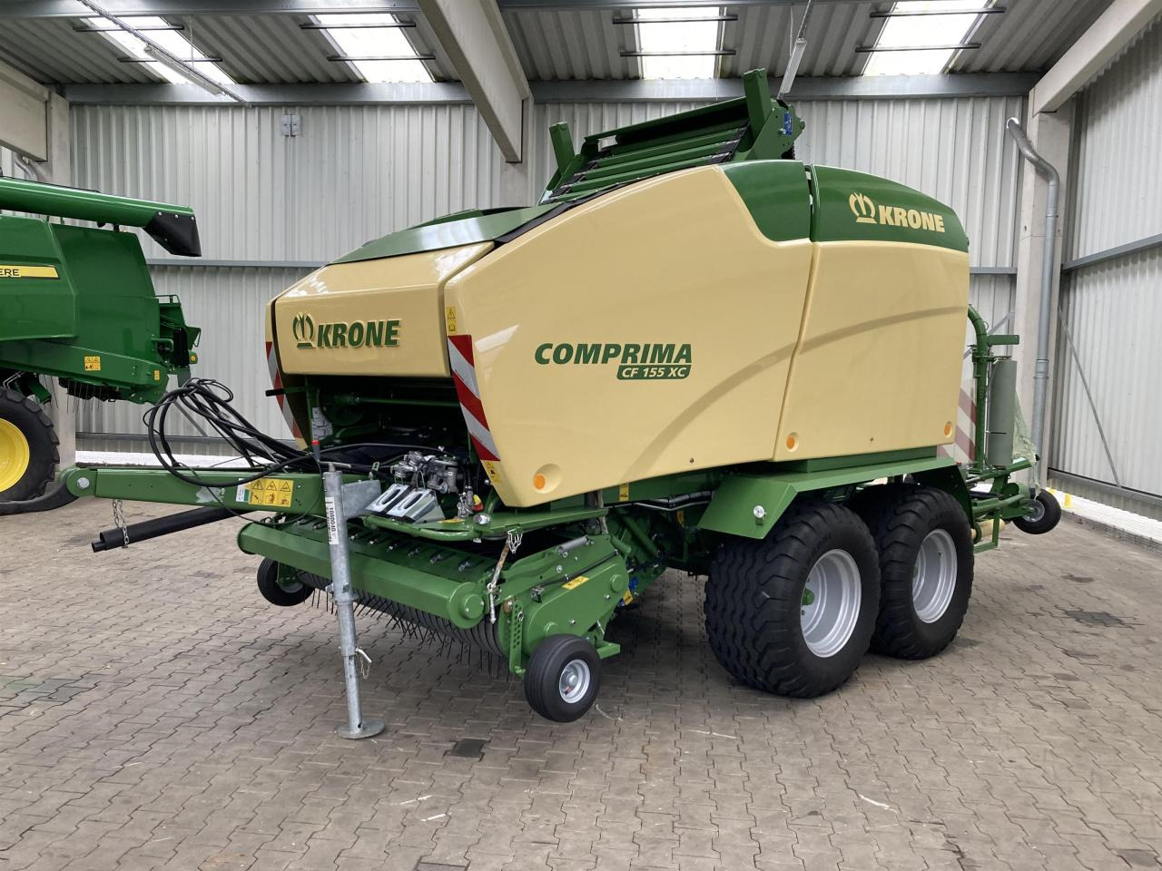 Krone CF 155 XC - Χορτοδετική μηχανή στρόγγυλης μπάλας: φωτογραφία 1 Krone CF 155 XC - Χορτοδετική μηχανή στρόγγυλης μπάλας: φωτογραφία 1