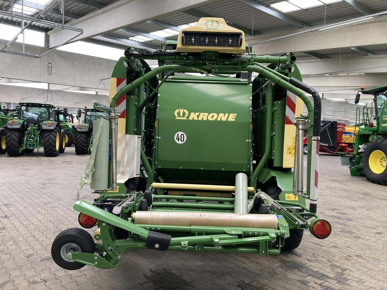 Krone CF 155 XC - Χορτοδετική μηχανή στρόγγυλης μπάλας: φωτογραφία 4 Krone CF 155 XC - Χορτοδετική μηχανή στρόγγυλης μπάλας: φωτογραφία 4