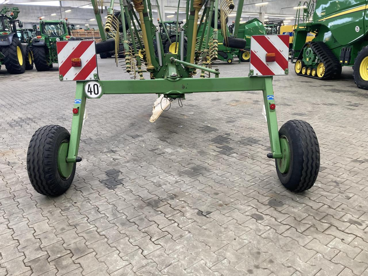 Krone Swadro 800/26 - Χορτοσυλλέκτης: φωτογραφία 5 Krone Swadro 800/26 - Χορτοσυλλέκτης: φωτογραφία 5