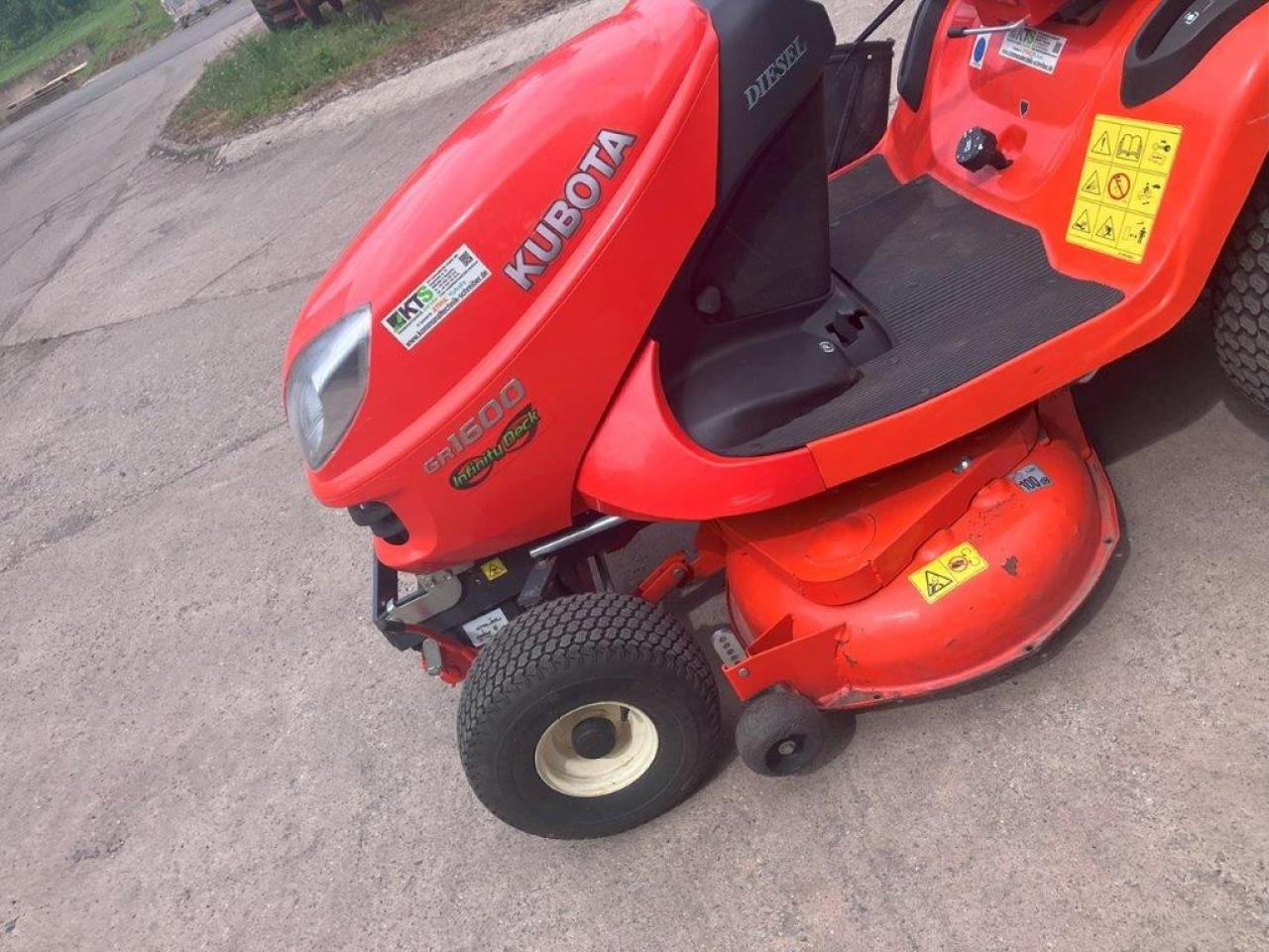 Χλοοκοπτικό Kubota GR1600-ID-II: φωτογραφία 8