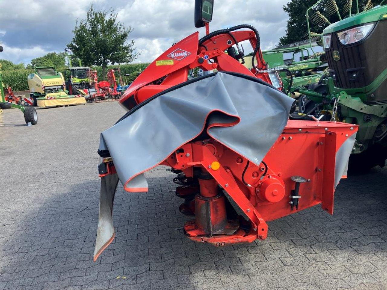 Kuhn FC9330D-RA - Χορτοκοπτικό: φωτογραφία 4 Kuhn FC9330D-RA - Χορτοκοπτικό: φωτογραφία 4