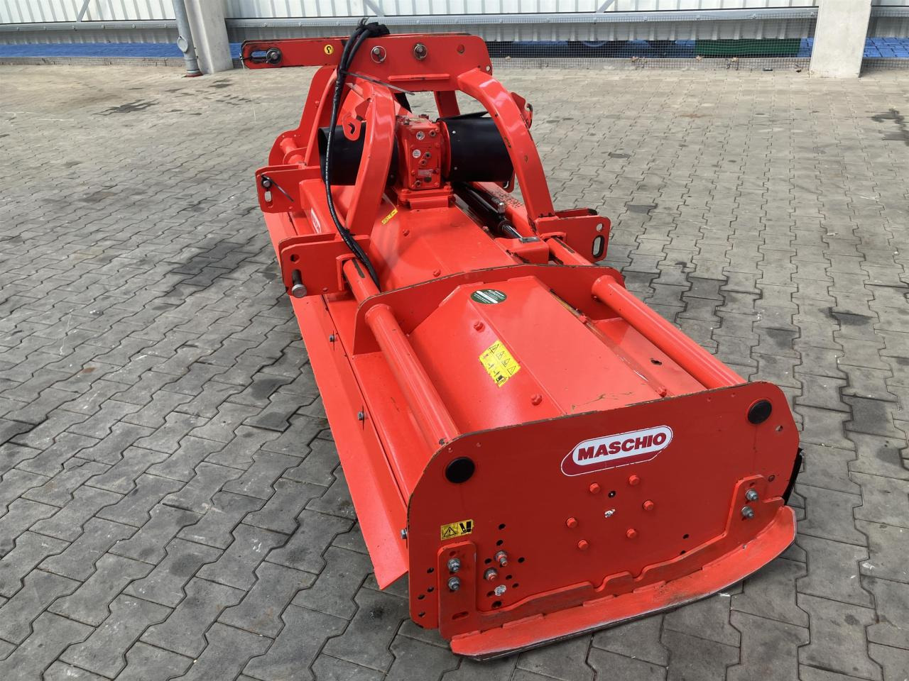 Maschio Bisonte 280 - Καταστροφέας με σφυριά: φωτογραφία 2 Maschio Bisonte 280 - Καταστροφέας με σφυριά: φωτογραφία 2