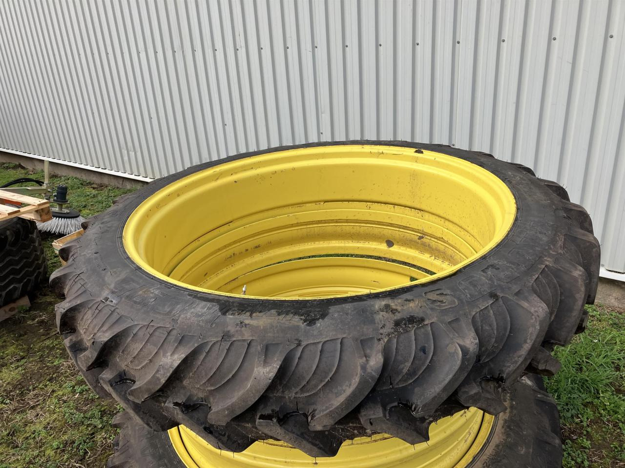 Taurus 270/95R44 - Ελαστικό για Γεωργικά μηχανήματα: φωτογραφία 3 Taurus 270/95R44 - Ελαστικό για Γεωργικά μηχανήματα: φωτογραφία 3