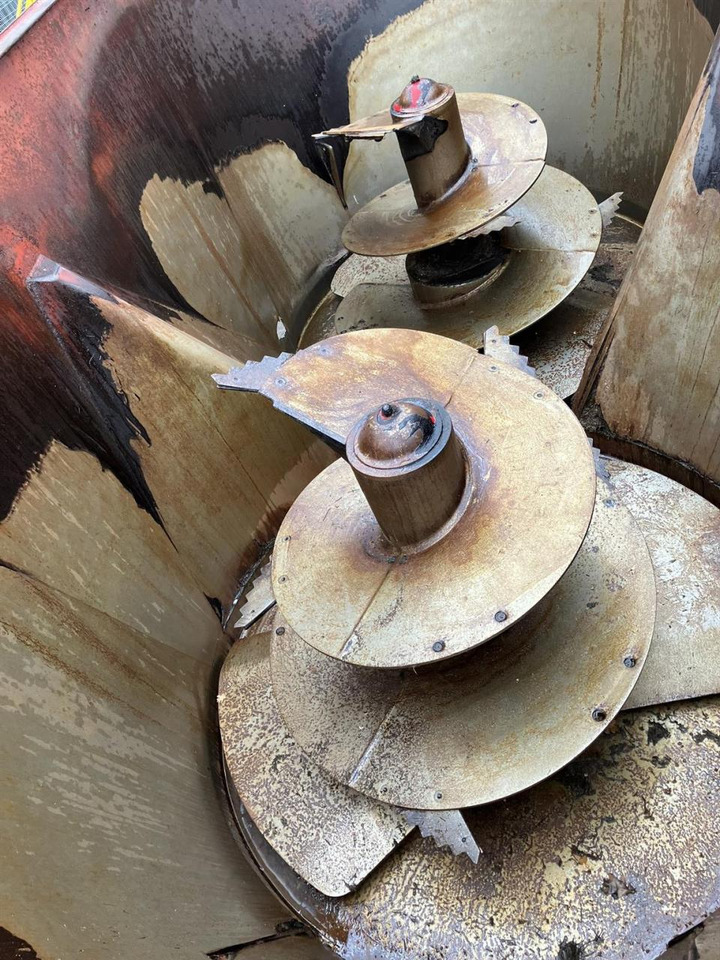 Trioliet Solomix 2-1600 VLH-B - Ενσιροδιανομέας: φωτογραφία 5 Trioliet Solomix 2-1600 VLH-B - Ενσιροδιανομέας: φωτογραφία 5