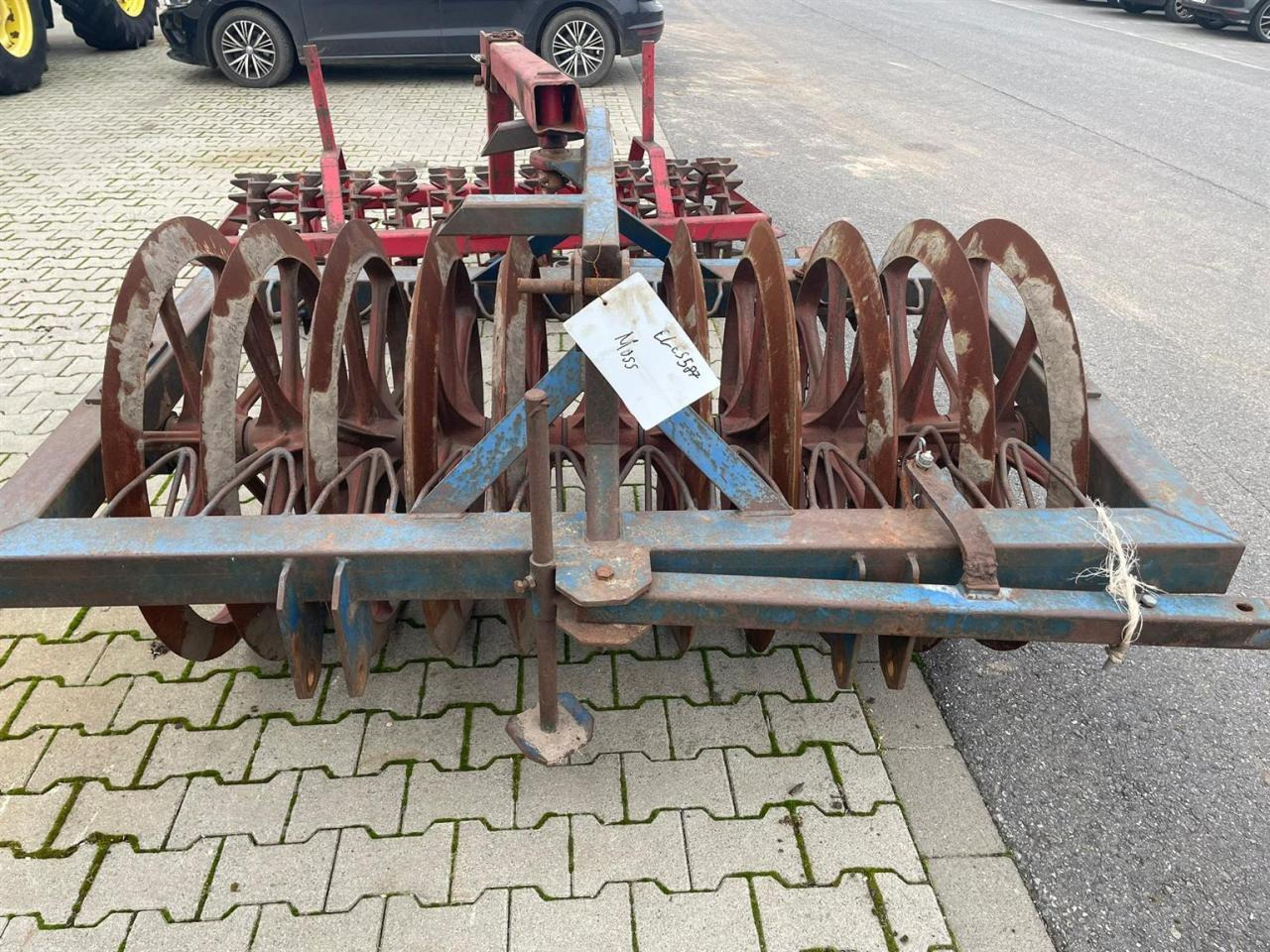 UNBEKANNT 1,80 m - Φρεζοσβαρνα: φωτογραφία 2 UNBEKANNT 1,80 m - Φρεζοσβαρνα: φωτογραφία 2