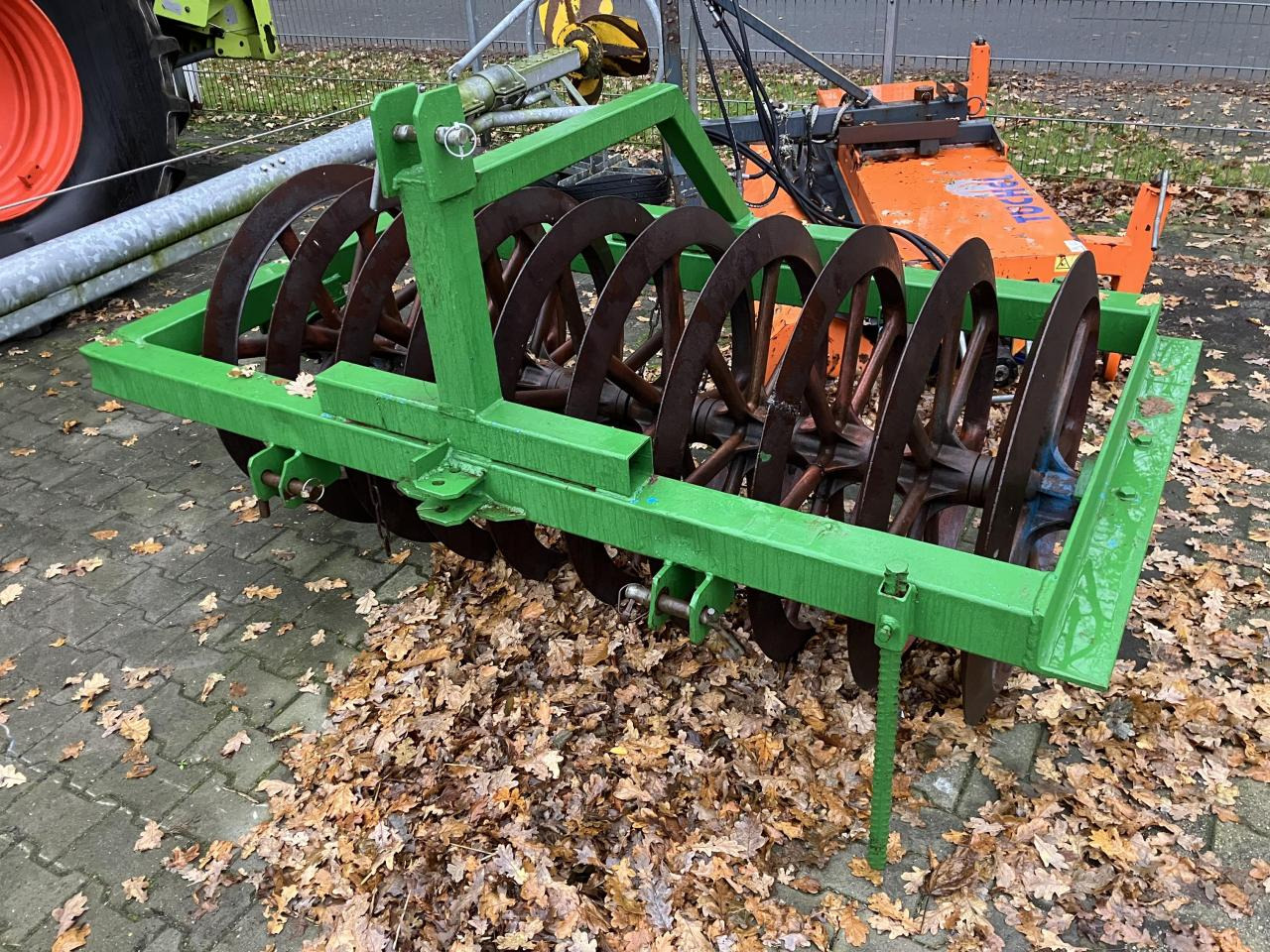 UNBEKANNT 1,80 m - Φρεζοσβαρνα: φωτογραφία 1 UNBEKANNT 1,80 m - Φρεζοσβαρνα: φωτογραφία 1