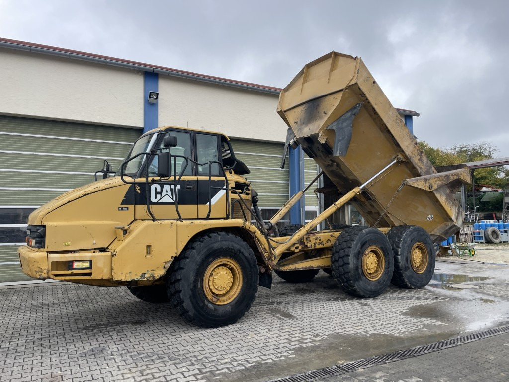 CAT 730 - Αρθρωτό φορτηγό: φωτογραφία 1 CAT 730 - Αρθρωτό φορτηγό: φωτογραφία 1