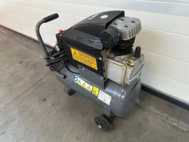 Αεροσυμπιεστής Airmec FIAC BXA 25200 Elektrische Zuigercompressor 2 PK 150 L / min 8 Bar: φωτογραφία 8 Αεροσυμπιεστής Airmec FIAC BXA 25200 Elektrische Zuigercompressor 2 PK 150 L / min 8 Bar: φωτογραφία 8