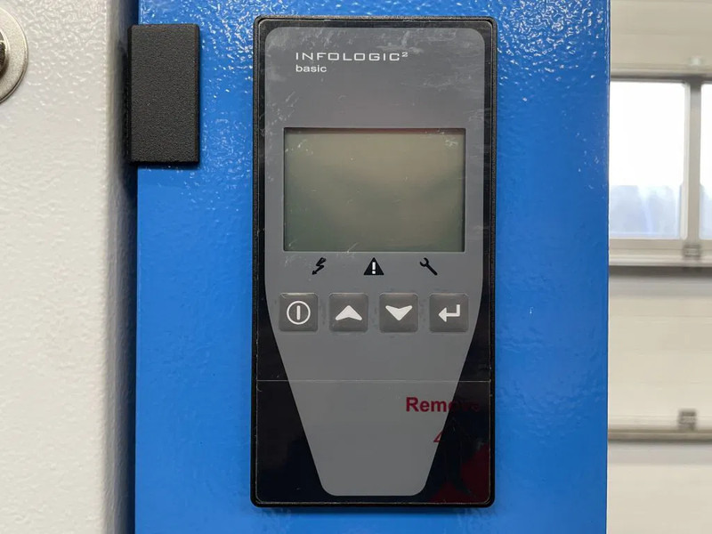 Alup Sonetto 5 - 200 Elektrische Schroefcompressor 4 kW 470 L/Min 10 Bar op ketel - Αεροσυμπιεστής: φωτογραφία 5 Alup Sonetto 5 - 200 Elektrische Schroefcompressor 4 kW 470 L/Min 10 Bar op ketel - Αεροσυμπιεστής: φωτογραφία 5