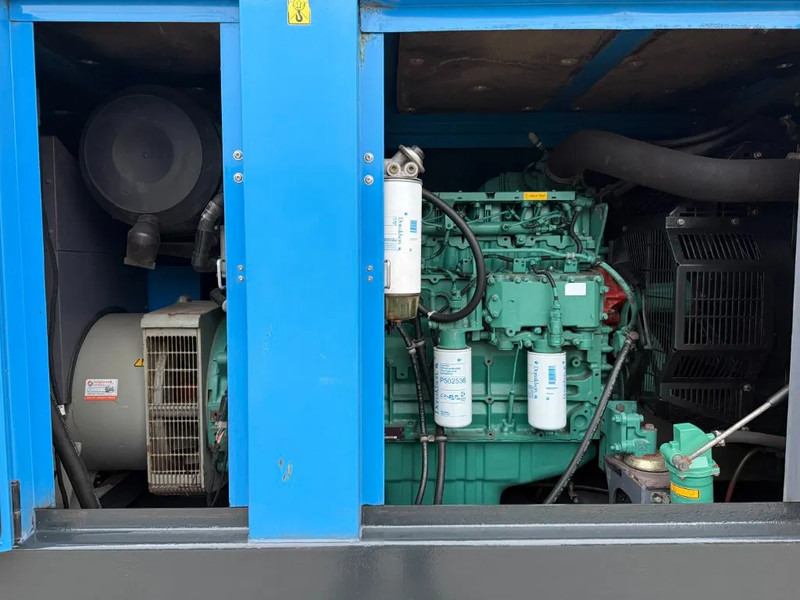 Atlas-Copco QAS 150 Volvo Leroy Somer 165 kVA Silent Rental generatorset XXL tank - Βιομηχανική γεννήτρια: φωτογραφία 5 Atlas-Copco QAS 150 Volvo Leroy Somer 165 kVA Silent Rental generatorset XXL tank - Βιομηχανική γεννήτρια: φωτογραφία 5