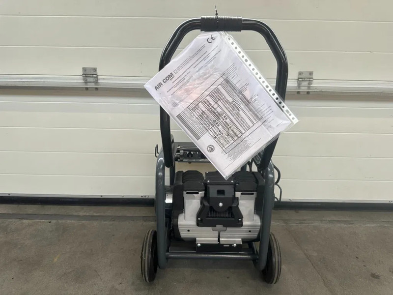 Νέα Αεροσυμπιεστής COMPRESSOR Contimac Rollcage 270 Olievrije Zuigercompressor 2 PK 230 L / min 9 Bar New !: φωτογραφία 9