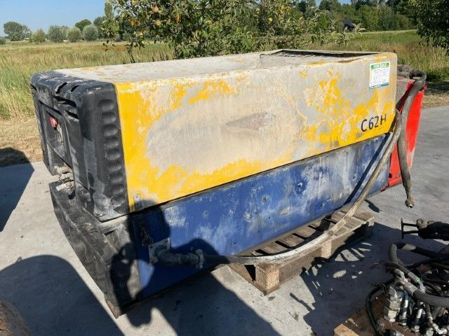 Compair C62HS Deutz 6.2 m3 / min Silent Diesel Schroefcompressor - Αεροσυμπιεστής: φωτογραφία 5 Compair C62HS Deutz 6.2 m3 / min Silent Diesel Schroefcompressor - Αεροσυμπιεστής: φωτογραφία 5