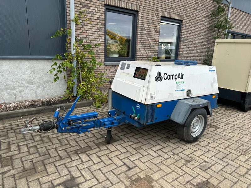 Compair H2180 Deutz 2.1 m3 / min 28 kW 7 Bar Mobiele Diesel Compressor met kenteken - Αεροσυμπιεστής: φωτογραφία 2 Compair H2180 Deutz 2.1 m3 / min 28 kW 7 Bar Mobiele Diesel Compressor met kenteken - Αεροσυμπιεστής: φωτογραφία 2