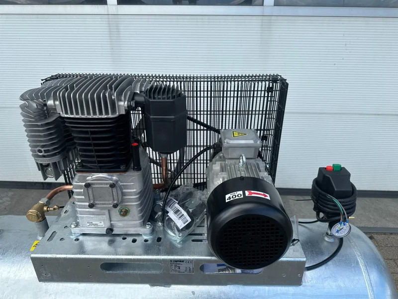 Contimac CM 655 / 10 / 270D Galva 4 kW 650 L / min 10 Bar Zuigercompressor t.b.v Agri Gegalvaniseerd - Αεροσυμπιεστής: φωτογραφία 5 Contimac CM 655 / 10 / 270D Galva 4 kW 650 L / min 10 Bar Zuigercompressor t.b.v Agri Gegalvaniseerd - Αεροσυμπιεστής: φωτογραφία 5