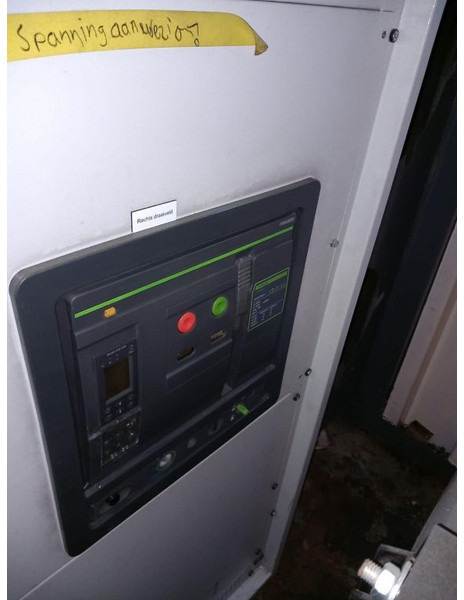 Cummins KTA 50-G2 Leroy Somer 1400 kVA generatorset in Silent container - Βιομηχανική γεννήτρια: φωτογραφία 2 Cummins KTA 50-G2 Leroy Somer 1400 kVA generatorset in Silent container - Βιομηχανική γεννήτρια: φωτογραφία 2