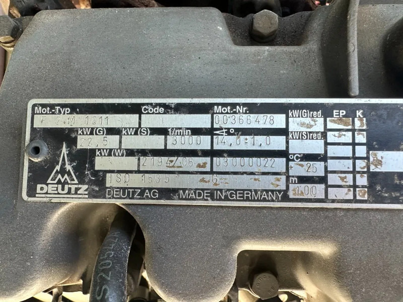 Deutz F2M 1011 Mobiele Diesel Compressor 2.5 m3 / min 22 kW 7 Bar Aanhanger - Αεροσυμπιεστής: φωτογραφία 5 Deutz F2M 1011 Mobiele Diesel Compressor 2.5 m3 / min 22 kW 7 Bar Aanhanger - Αεροσυμπιεστής: φωτογραφία 5