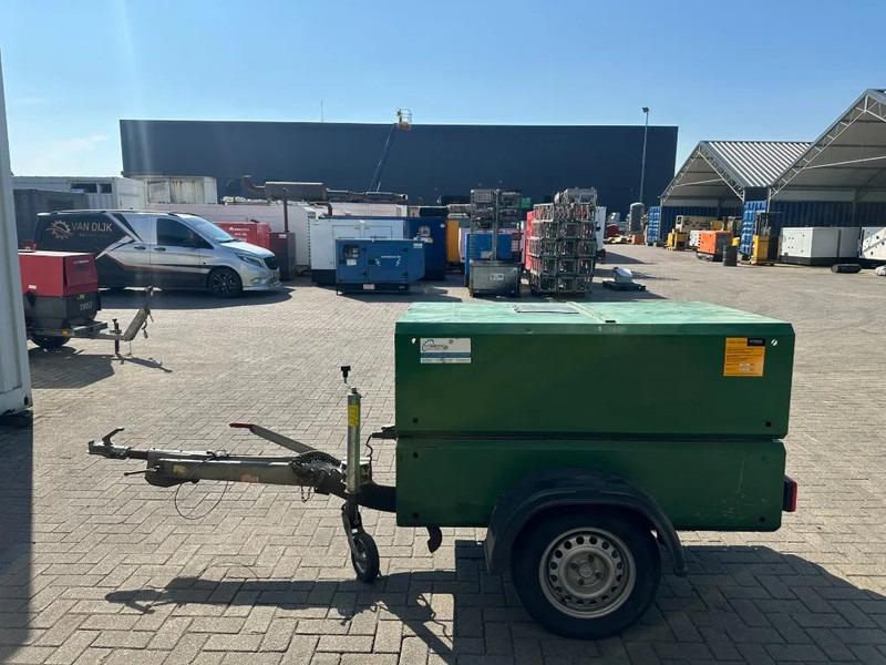 Deutz F2M 1011 Mobiele Diesel Compressor 2.5 m3 / min 22 kW 7 Bar Aanhanger - Αεροσυμπιεστής: φωτογραφία 4 Deutz F2M 1011 Mobiele Diesel Compressor 2.5 m3 / min 22 kW 7 Bar Aanhanger - Αεροσυμπιεστής: φωτογραφία 4