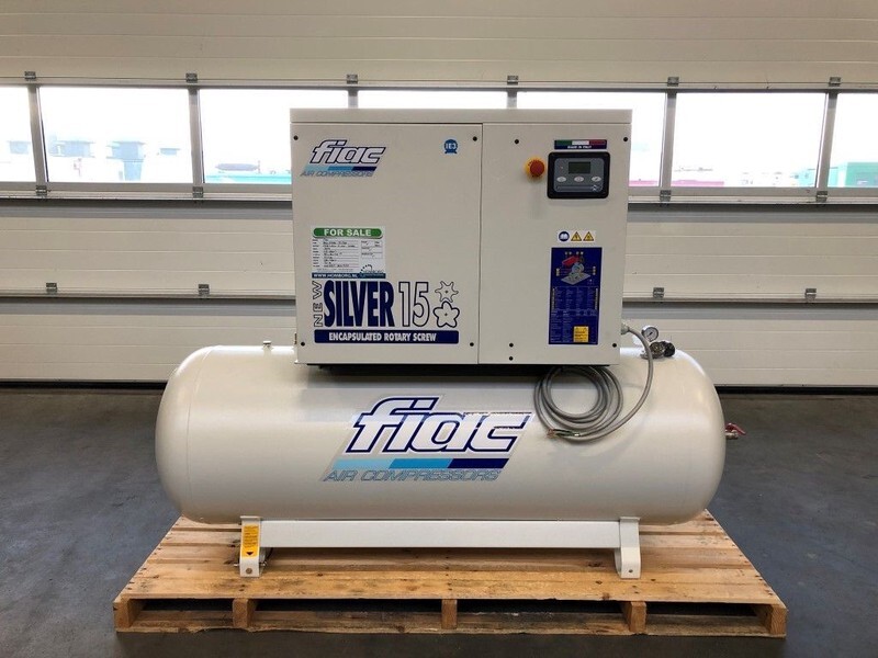 Fiac New Silver 15 / 500 Silent 11 kW 1430 L / min Elektrische Schroefcompressor met ketel - Αεροσυμπιεστής: φωτογραφία 2 Fiac New Silver 15 / 500 Silent 11 kW 1430 L / min Elektrische Schroefcompressor met ketel - Αεροσυμπιεστής: φωτογραφία 2