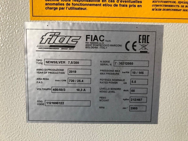 Fiac New Silver 7.5 / 300 Silent 5.5 kW 720 L / min 10 Bar Elektrische schroefcompressor met ketel - Αεροσυμπιεστής: φωτογραφία 5 Fiac New Silver 7.5 / 300 Silent 5.5 kW 720 L / min 10 Bar Elektrische schroefcompressor met ketel - Αεροσυμπιεστής: φωτογραφία 5
