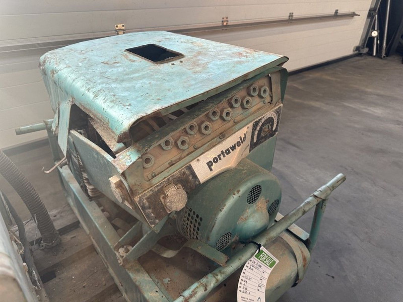 GENERATOR Onan Portaweld 200 Las generator Welding generator 200 Amp Benzine Petrol - Βιομηχανική γεννήτρια: φωτογραφία 5 GENERATOR Onan Portaweld 200 Las generator Welding generator 200 Amp Benzine Petrol - Βιομηχανική γεννήτρια: φωτογραφία 5
