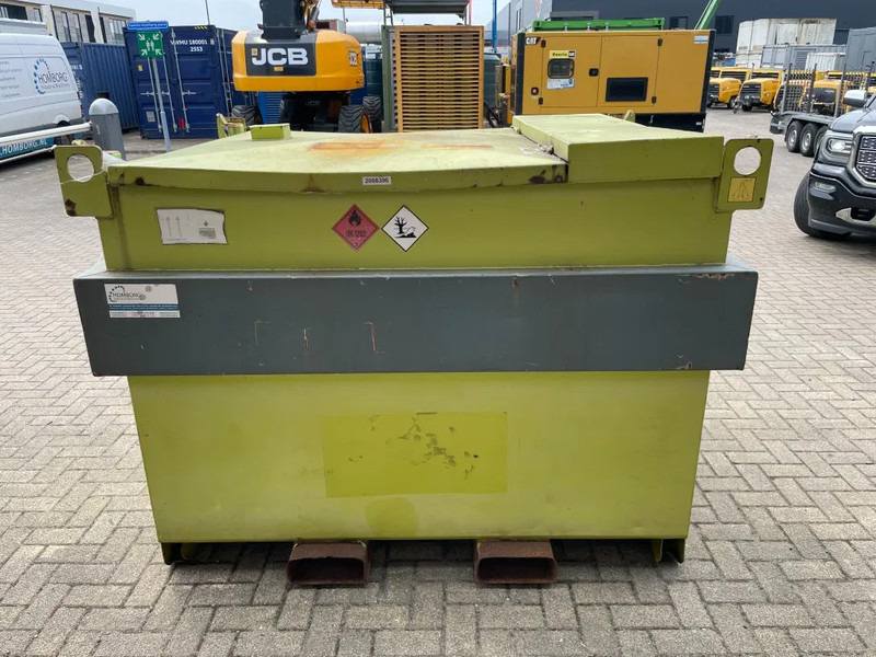 Kiwa IBC Steenbergen 2000 liter Dieseltank met Handpomp Milieutank - Δεξαμενή αποθήκευσης: φωτογραφία 5 Kiwa IBC Steenbergen 2000 liter Dieseltank met Handpomp Milieutank - Δεξαμενή αποθήκευσης: φωτογραφία 5