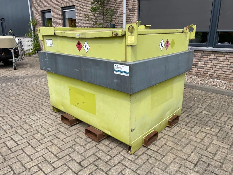 Kiwa IBC Steenbergen 2000 liter Dieseltank met Handpomp Milieutank - Δεξαμενή αποθήκευσης: φωτογραφία 3 Kiwa IBC Steenbergen 2000 liter Dieseltank met Handpomp Milieutank - Δεξαμενή αποθήκευσης: φωτογραφία 3