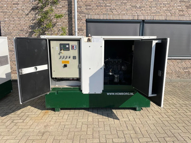 Lister Hybride powerpack 16 kVA + 1500Ah batterypack (NEW!!!) - Βιομηχανική γεννήτρια: φωτογραφία 4 Lister Hybride powerpack 16 kVA + 1500Ah batterypack (NEW!!!) - Βιομηχανική γεννήτρια: φωτογραφία 4