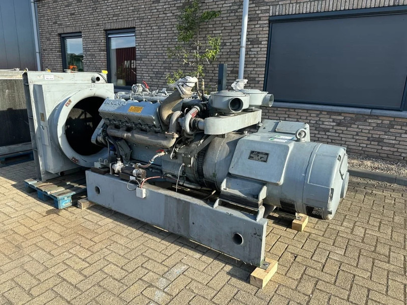 MAN D2858 MT AvK 250 kVA Noodstroom generatorset ex Emergency - Βιομηχανική γεννήτρια: φωτογραφία 3 MAN D2858 MT AvK 250 kVA Noodstroom generatorset ex Emergency - Βιομηχανική γεννήτρια: φωτογραφία 3
