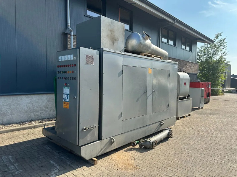 Perkins 3012 TWG2 Leroy Somer 630 kVA noodstroom generatorset 676 hours ! - Βιομηχανική γεννήτρια: φωτογραφία 1 Perkins 3012 TWG2 Leroy Somer 630 kVA noodstroom generatorset 676 hours ! - Βιομηχανική γεννήτρια: φωτογραφία 1