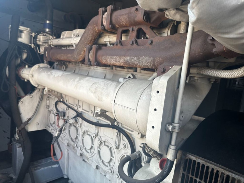 Perkins 4006-23TAG3A Stamford 900 kVA Silent generatorset - Βιομηχανική γεννήτρια: φωτογραφία 5 Perkins 4006-23TAG3A Stamford 900 kVA Silent generatorset - Βιομηχανική γεννήτρια: φωτογραφία 5