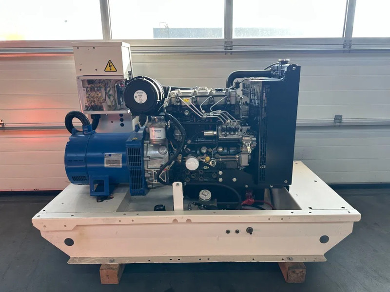 Perkins FG Wilson 23 kVA generatorset New ! - Βιομηχανική γεννήτρια: φωτογραφία 3 Perkins FG Wilson 23 kVA generatorset New ! - Βιομηχανική γεννήτρια: φωτογραφία 3