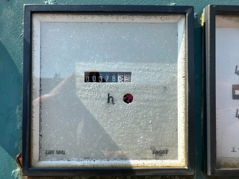 Volvo TD 120 AG 220 kVA generatorset ex Emergency met ATS 376 hours - Βιομηχανική γεννήτρια: φωτογραφία 4 Volvo TD 120 AG 220 kVA generatorset ex Emergency met ATS 376 hours - Βιομηχανική γεννήτρια: φωτογραφία 4