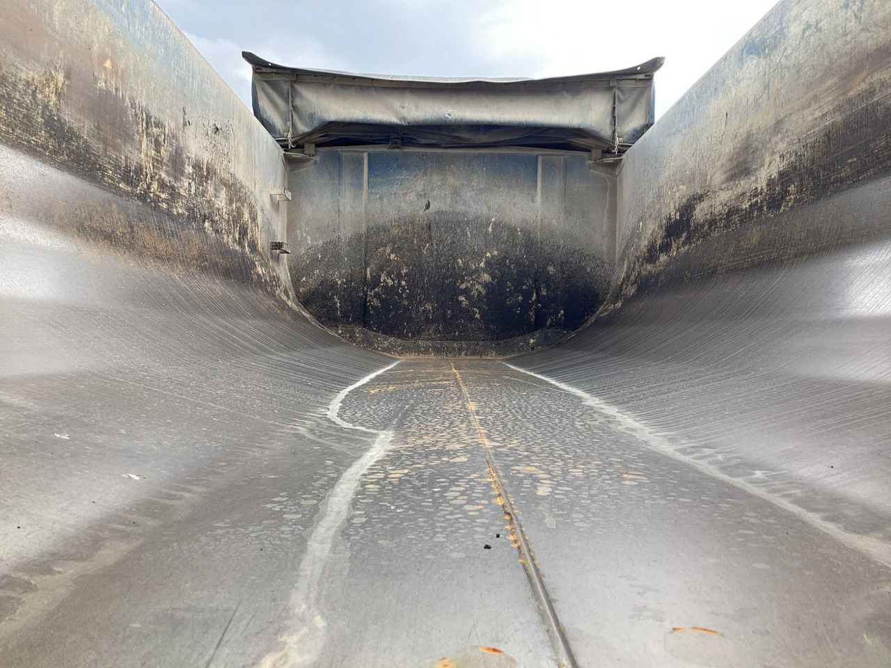 MAN TGS 35.510 Carnehl Thermomulde Asphalt 16,5m³ - Φορτηγό ανατρεπόμενο: φωτογραφία 5 MAN TGS 35.510 Carnehl Thermomulde Asphalt 16,5m³ - Φορτηγό ανατρεπόμενο: φωτογραφία 5
