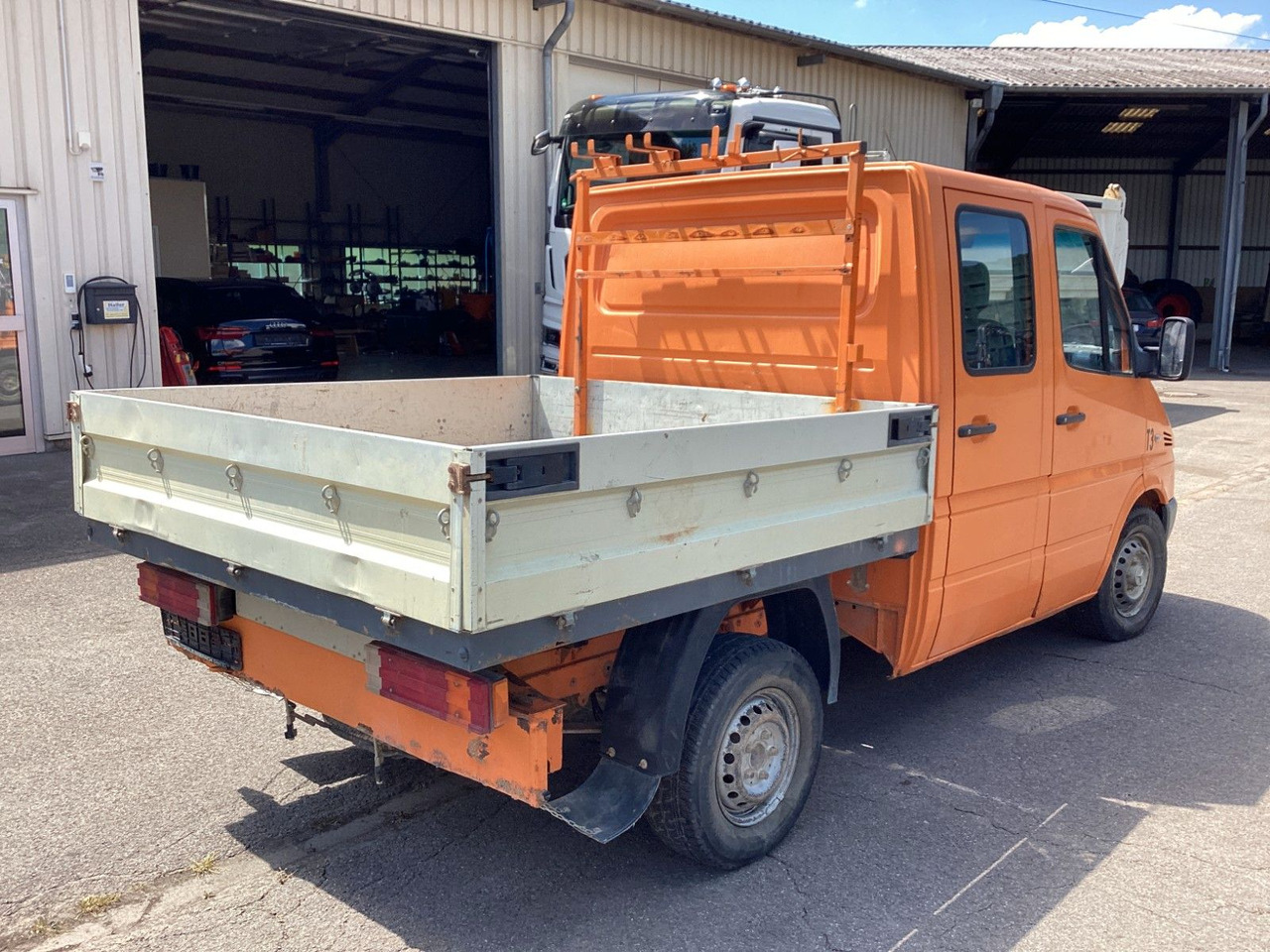 Mercedes-Benz Sprinter Pritsche Doka 211 CDI - Μικρό φορτηγό με καρότσα, Διπλοκάμπινο ελαφρύ επαγγελματικό: φωτογραφία 4 Mercedes-Benz Sprinter Pritsche Doka 211 CDI - Μικρό φορτηγό με καρότσα, Διπλοκάμπινο ελαφρύ επαγγελματικό: φωτογραφία 4