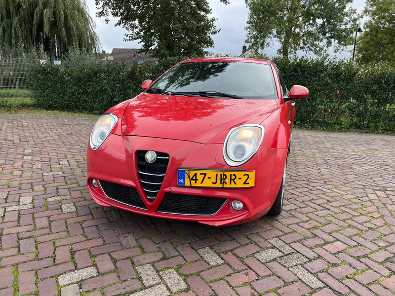 Alfa Romeo MiTo 1.4 T - Hatchback: φωτογραφία 2 Alfa Romeo MiTo 1.4 T - Hatchback: φωτογραφία 2